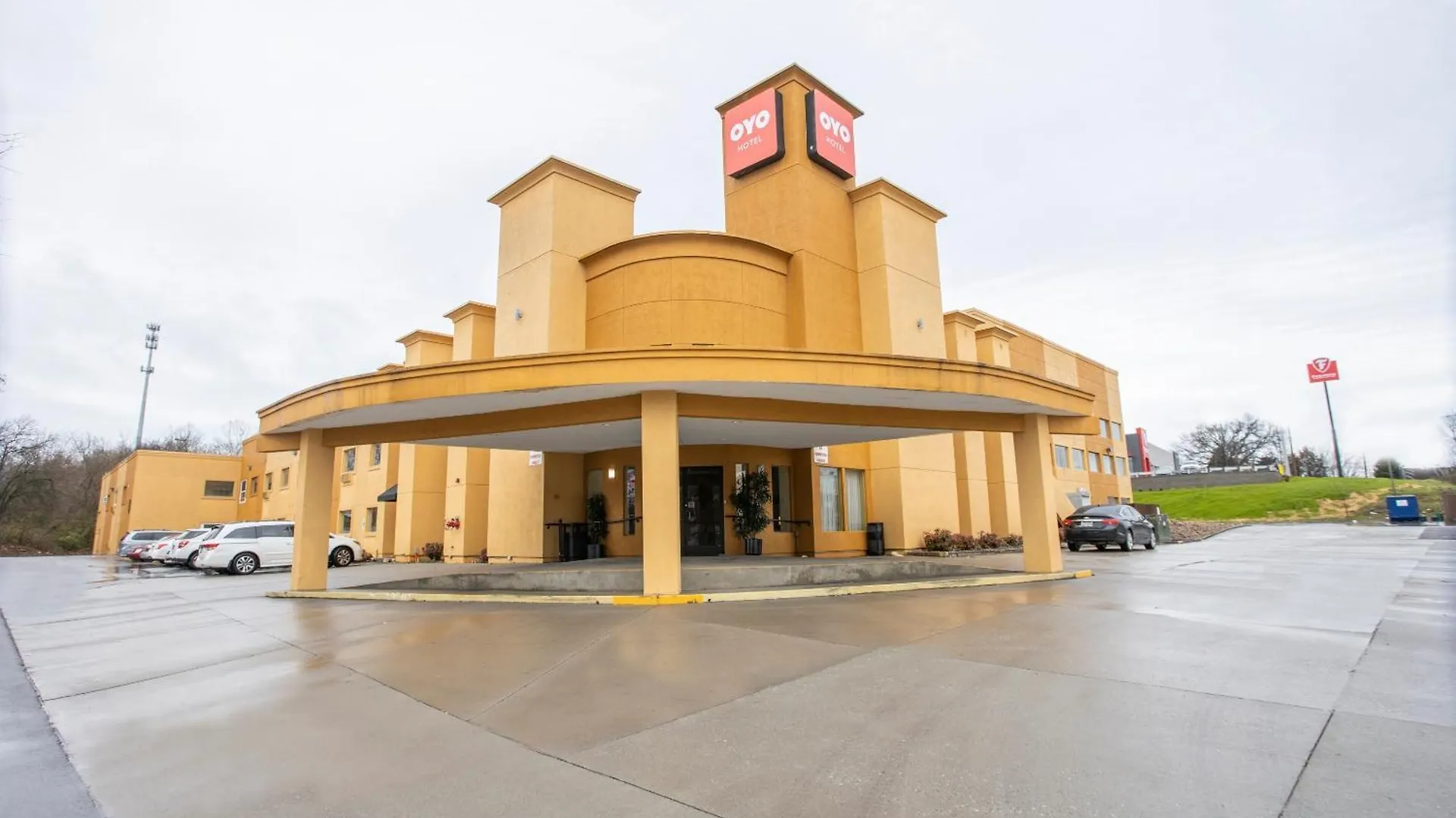 Staying In West Knoxville: 6 Budget Hotels Compared