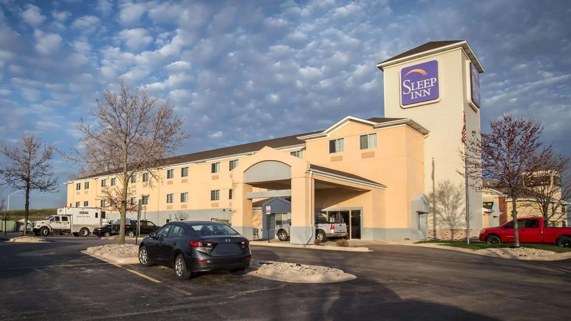 15 Top-Rated Golf Hotels In Illinois Worth Booking