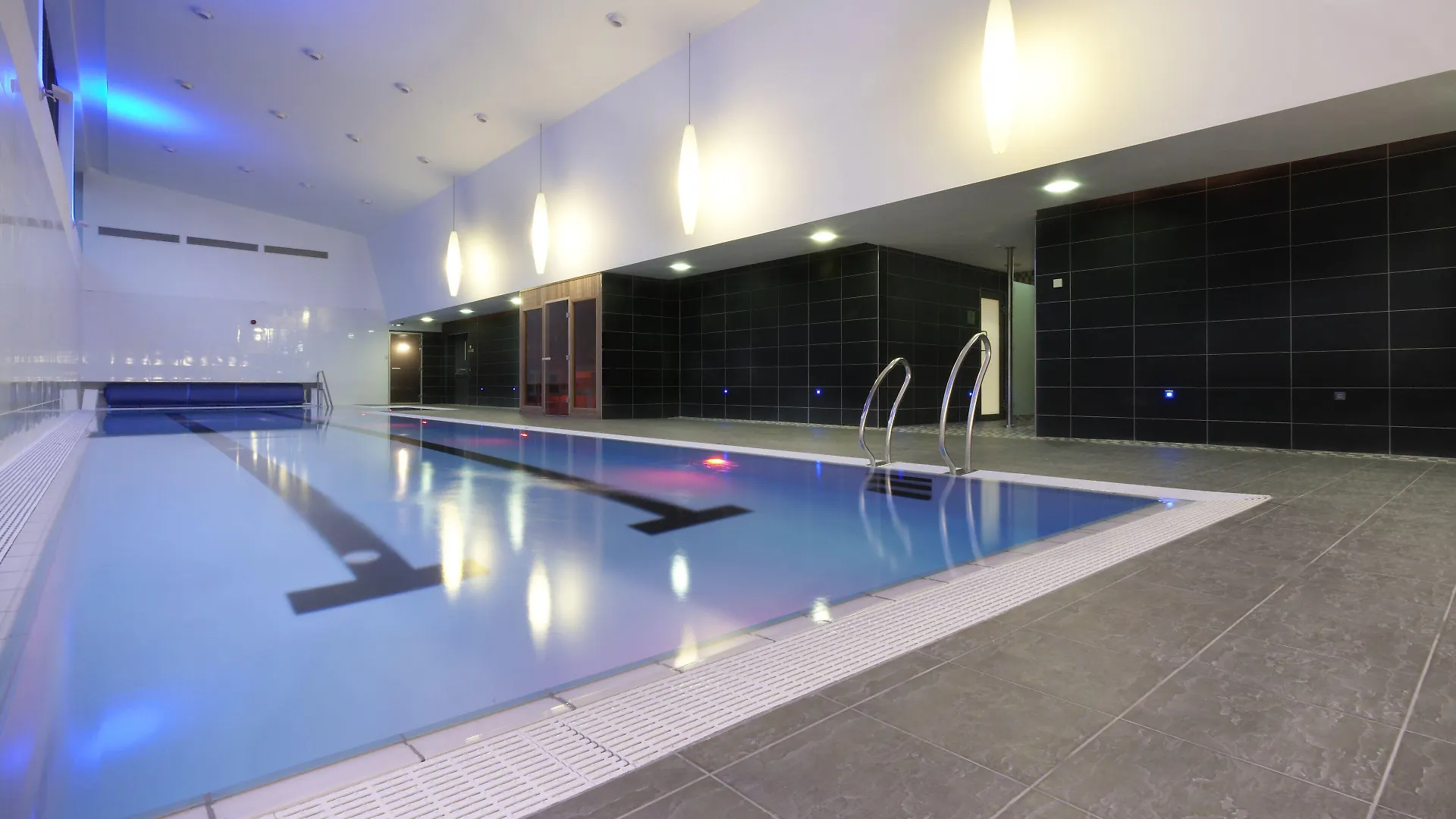 Where to Stay Near Galway Racecourse: 4 Family Hotels