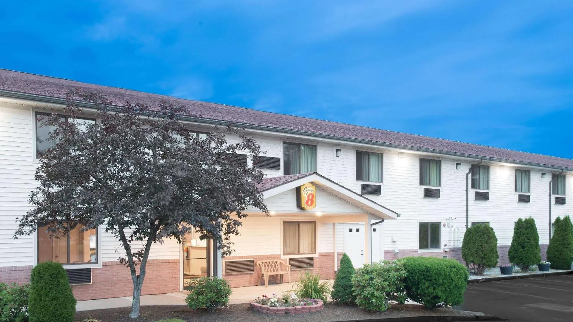 4 Smart Golf Hotels Near State Capitol Augusta Worth Booking