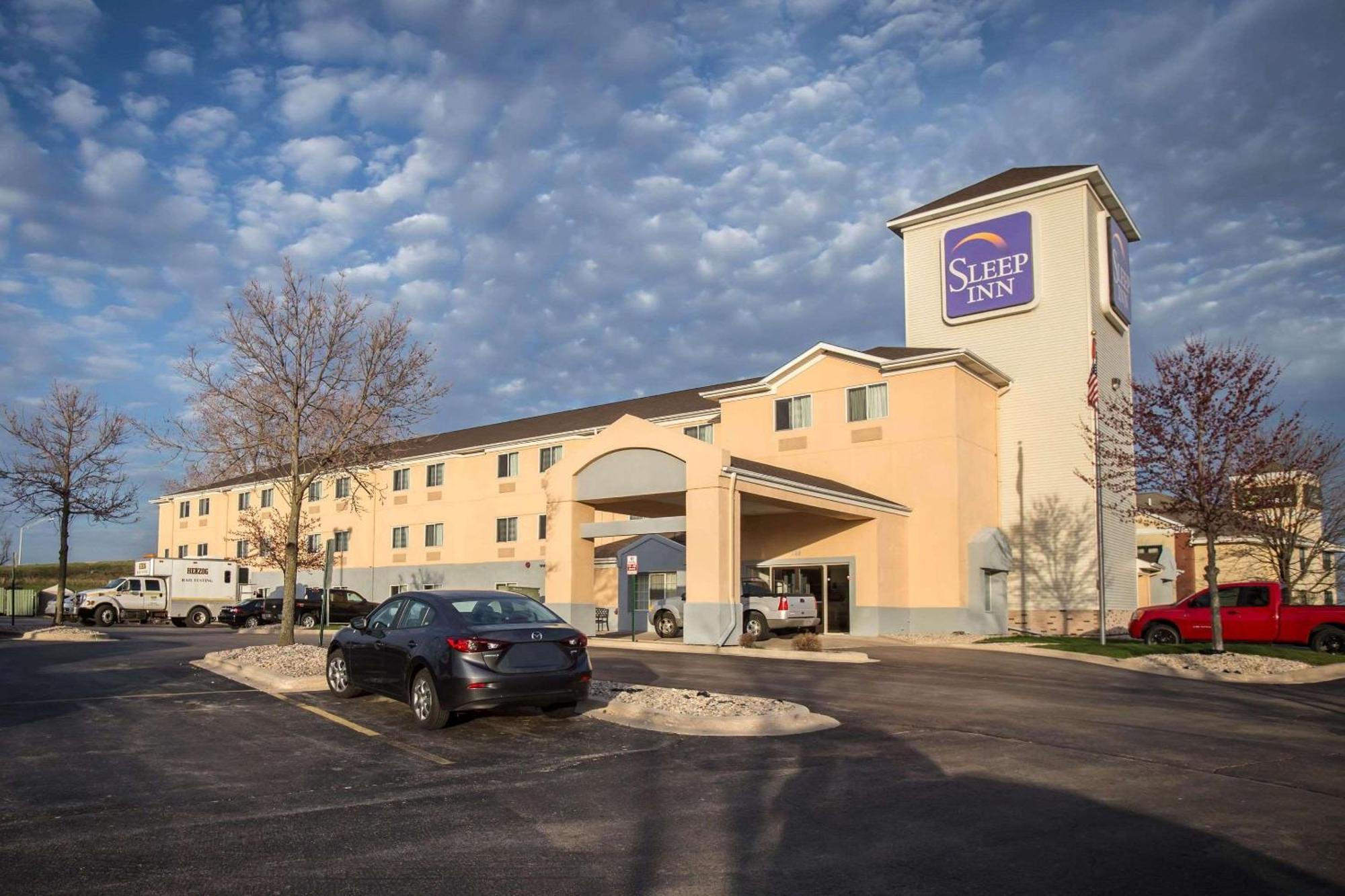 15 Top-Rated Golf Hotels In Illinois Worth Booking